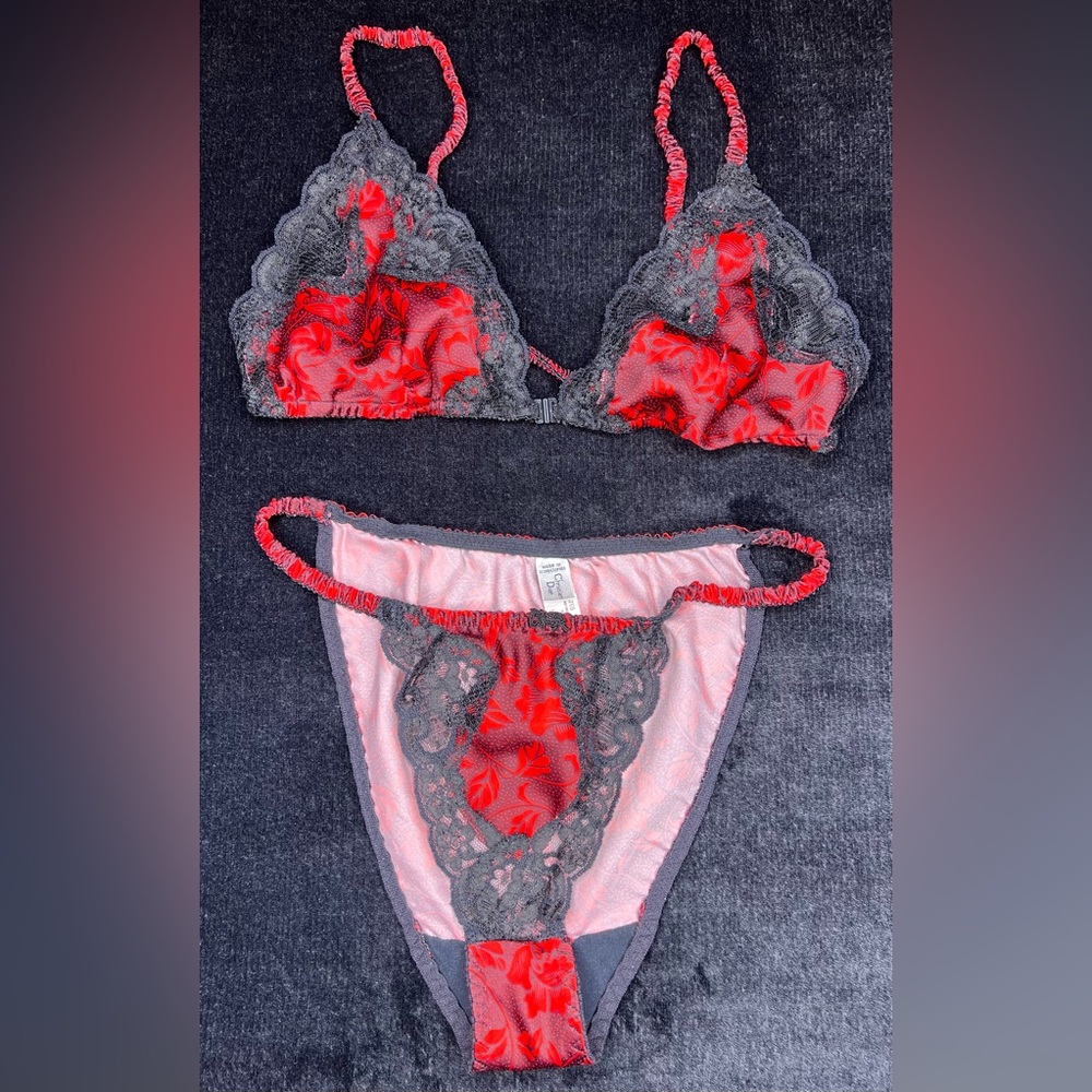 Vintage Christian Dior sexy red & black silk/lace lingerie